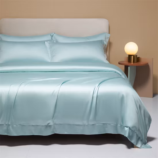 Ensembles de draps de lit en microfibre de luxe en tissu de soie de mariée moelleux roses